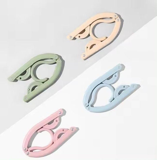 Portable Folding Clothes Hangers | Travel & Space - Saving Wardrobe Organizer - Soppykart